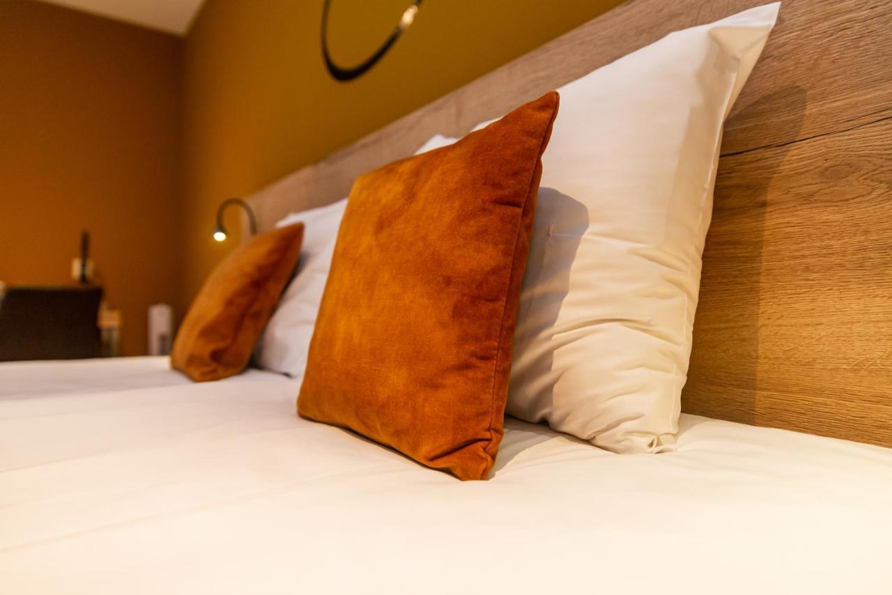 Hotel Onder De Linden Роден Экстерьер фото