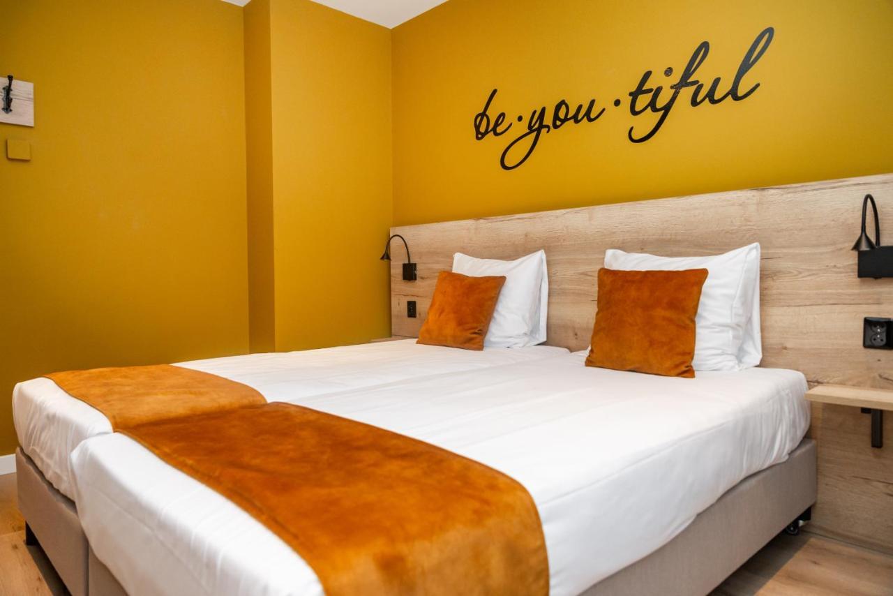Hotel Onder De Linden Роден Экстерьер фото