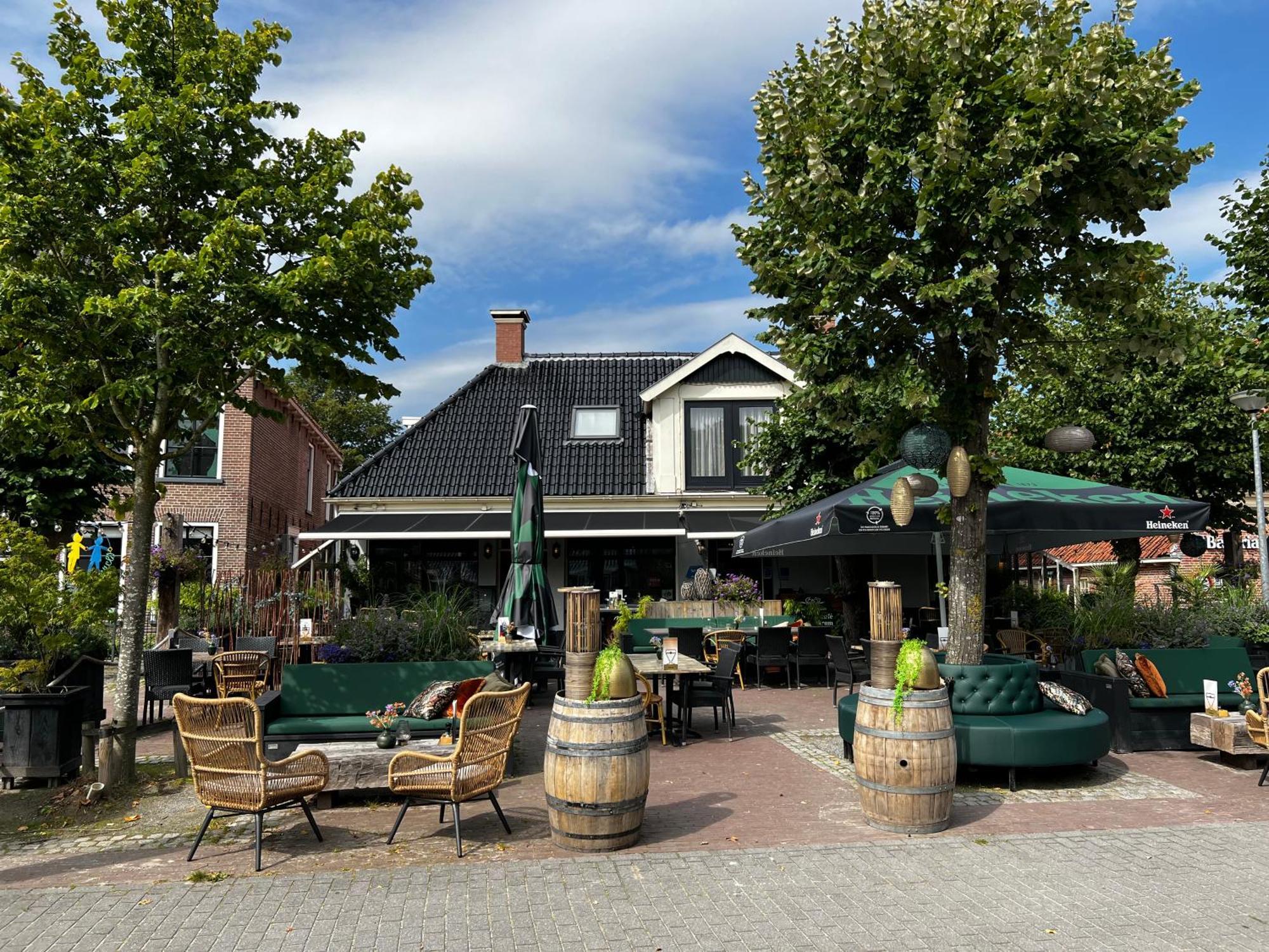 Hotel Onder De Linden Роден Экстерьер фото