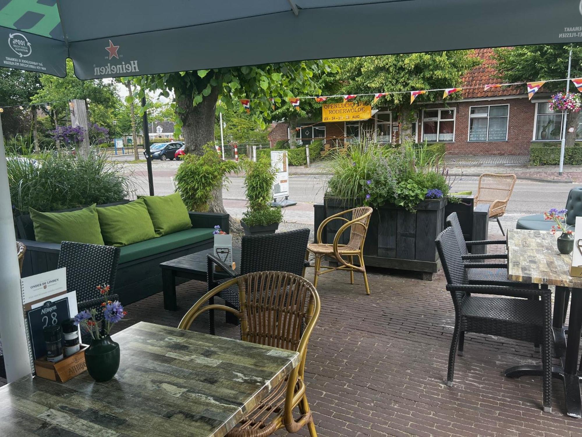 Hotel Onder De Linden Роден Экстерьер фото